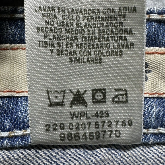 Levis Strauss Signature Low Rise denim jean shorts Size misses 10 Mid Mom Pants - Picture 6 of 9